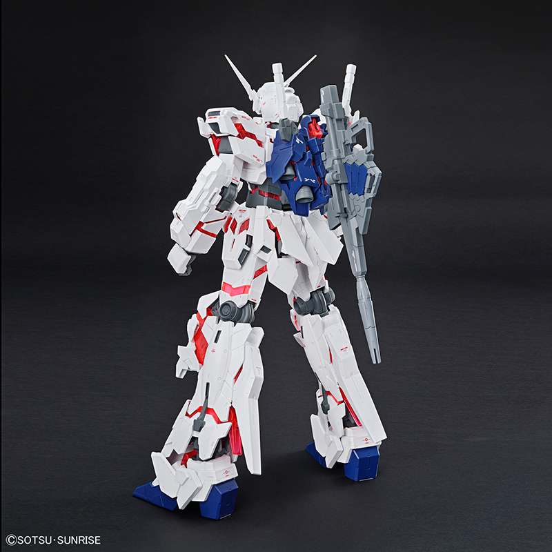 Mega Size Gundam Unicorn Destroy 1/48 Model Kit - Image 4