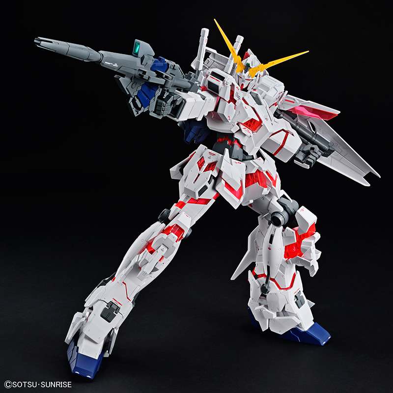 Mega Size Gundam Unicorn Destroy 1/48 Model Kit - Image 9