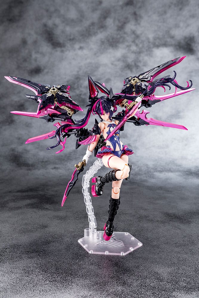Megami Device Plastic Model Kit 1/1 Desire Maiden Raider 18 cm - Image 5